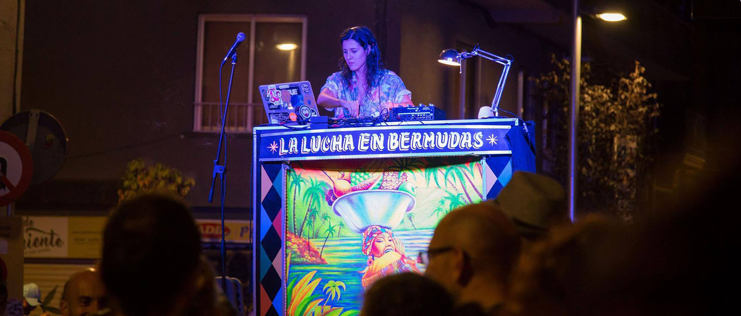 LA LUCHA EN BERMUDAS